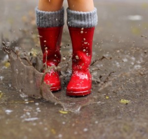 red rain boots